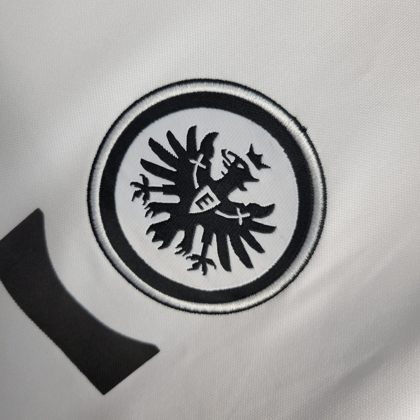 Camiseta Frankfurt Edición Especial 2023/24